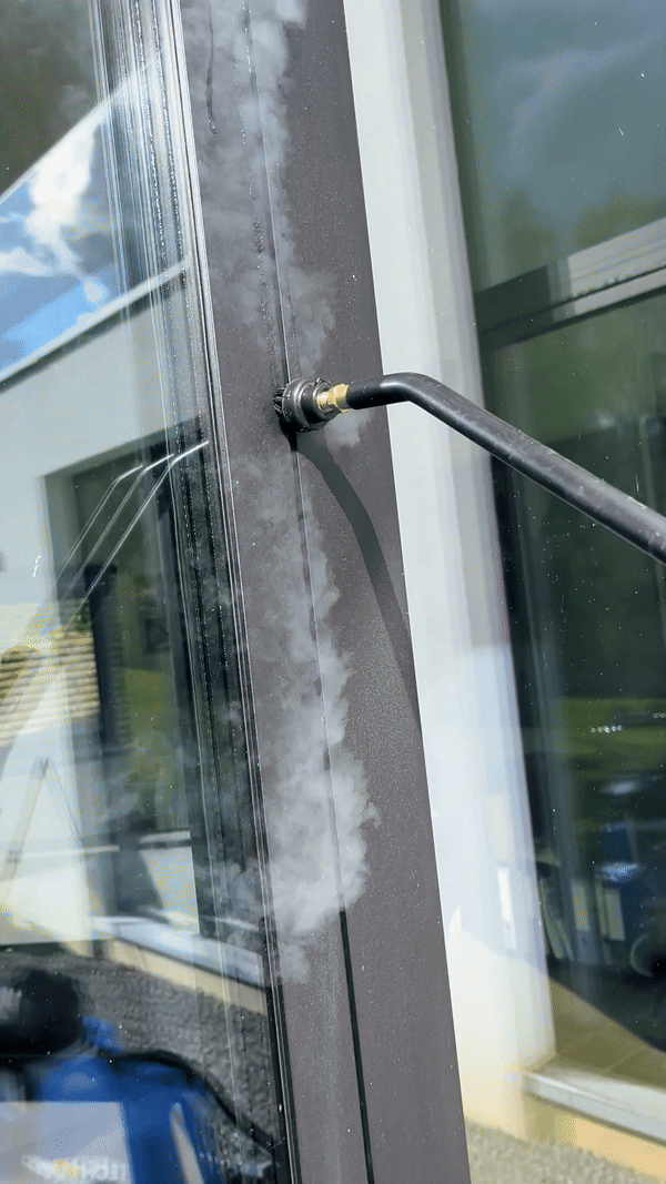 Châssis nettoyé à la vapeur